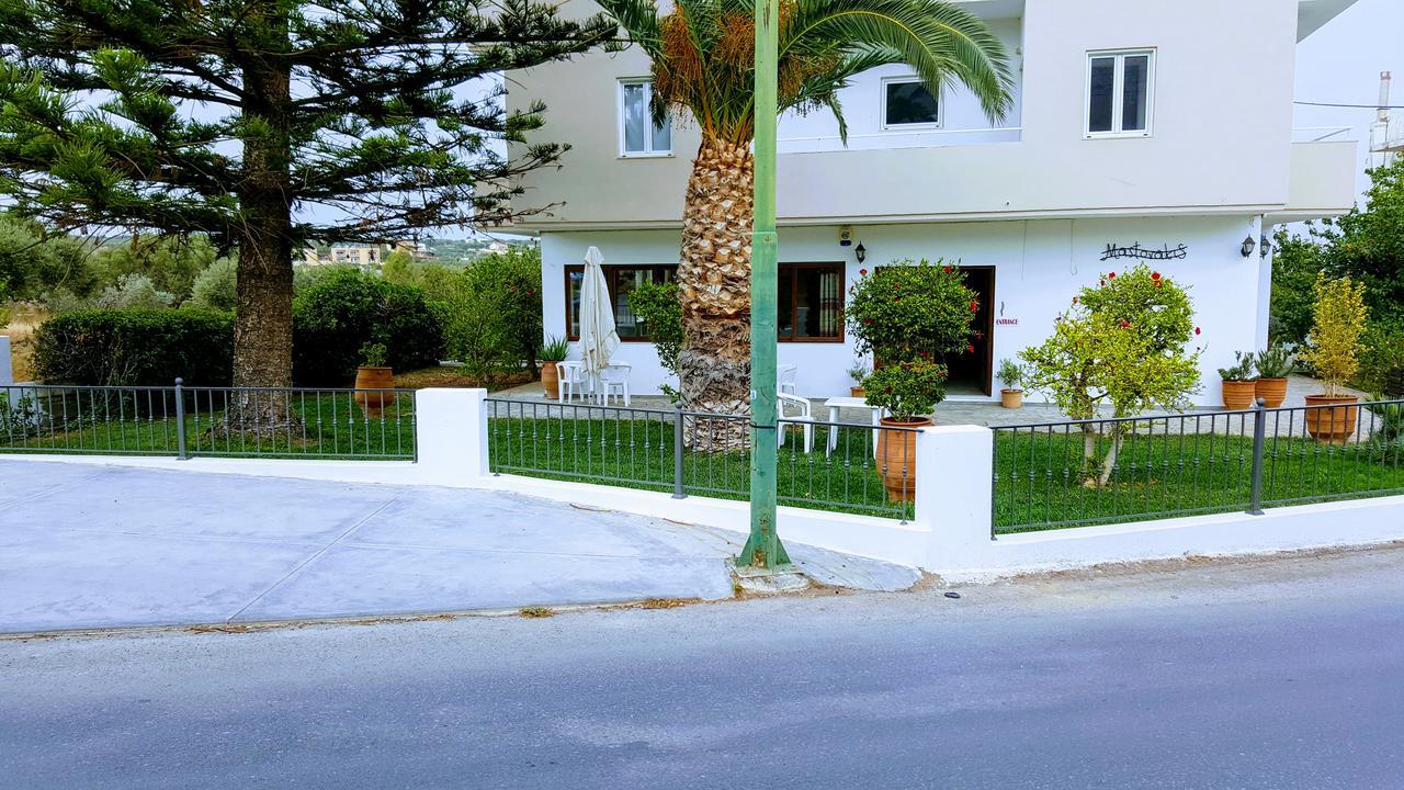Mastorakis Hotel And Studios Херсонисос Екстериор снимка