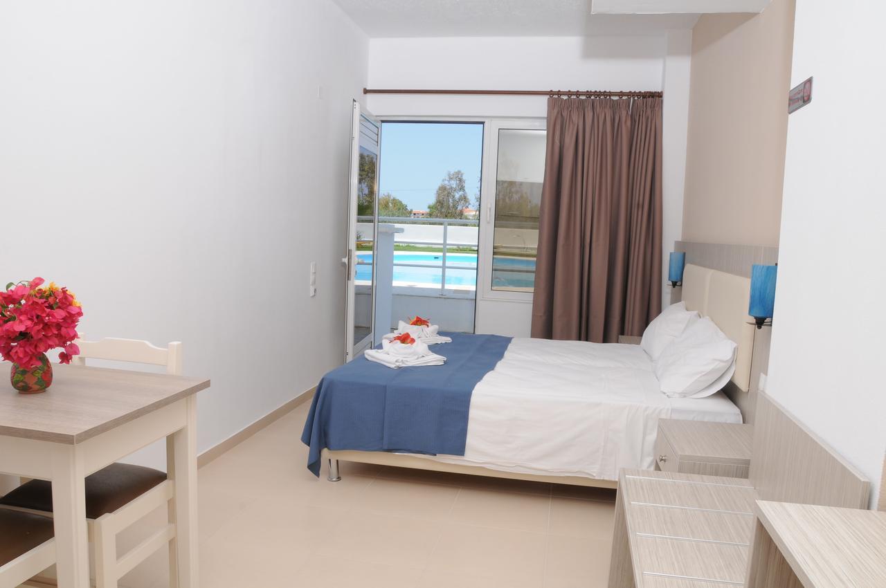 Mastorakis Hotel And Studios Херсонисос Екстериор снимка