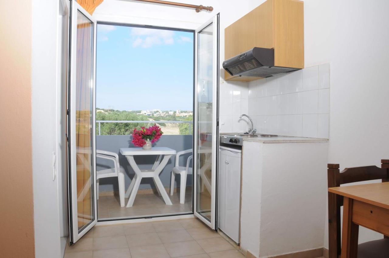 Mastorakis Hotel And Studios Херсонисос Екстериор снимка