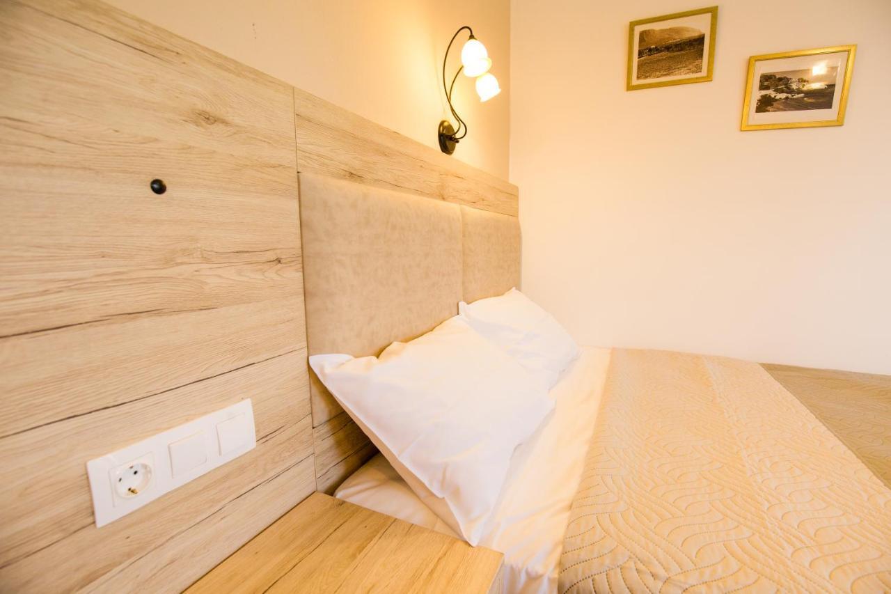 Mastorakis Hotel And Studios Херсонисос Екстериор снимка