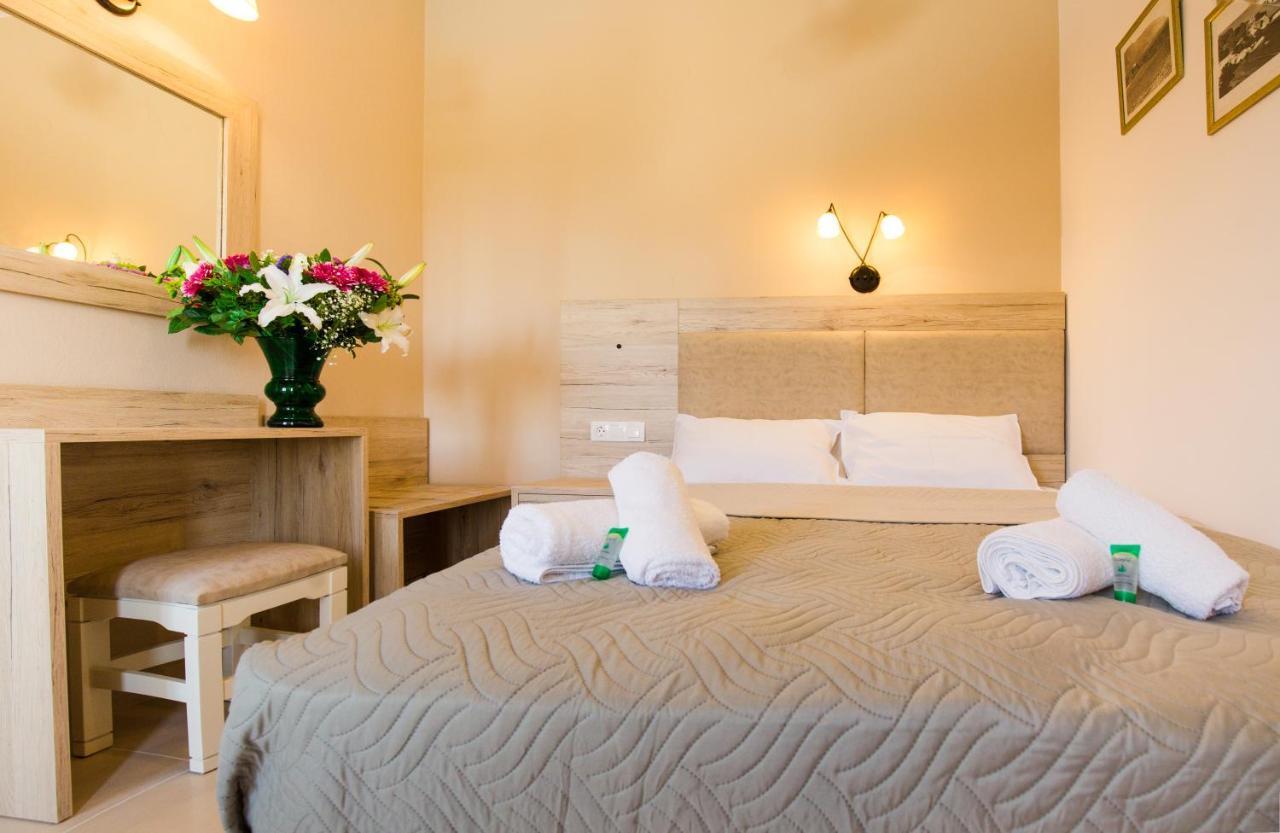 Mastorakis Hotel And Studios Херсонисос Екстериор снимка