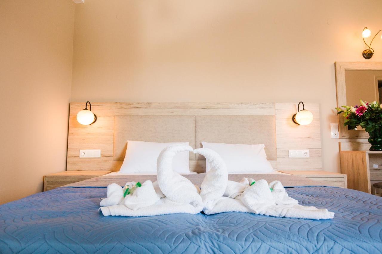 Mastorakis Hotel And Studios Херсонисос Екстериор снимка